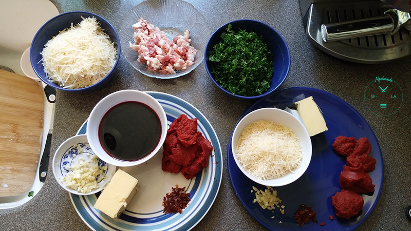 The ingredients! Left: Pork Ragu. Right: Beef Ragu